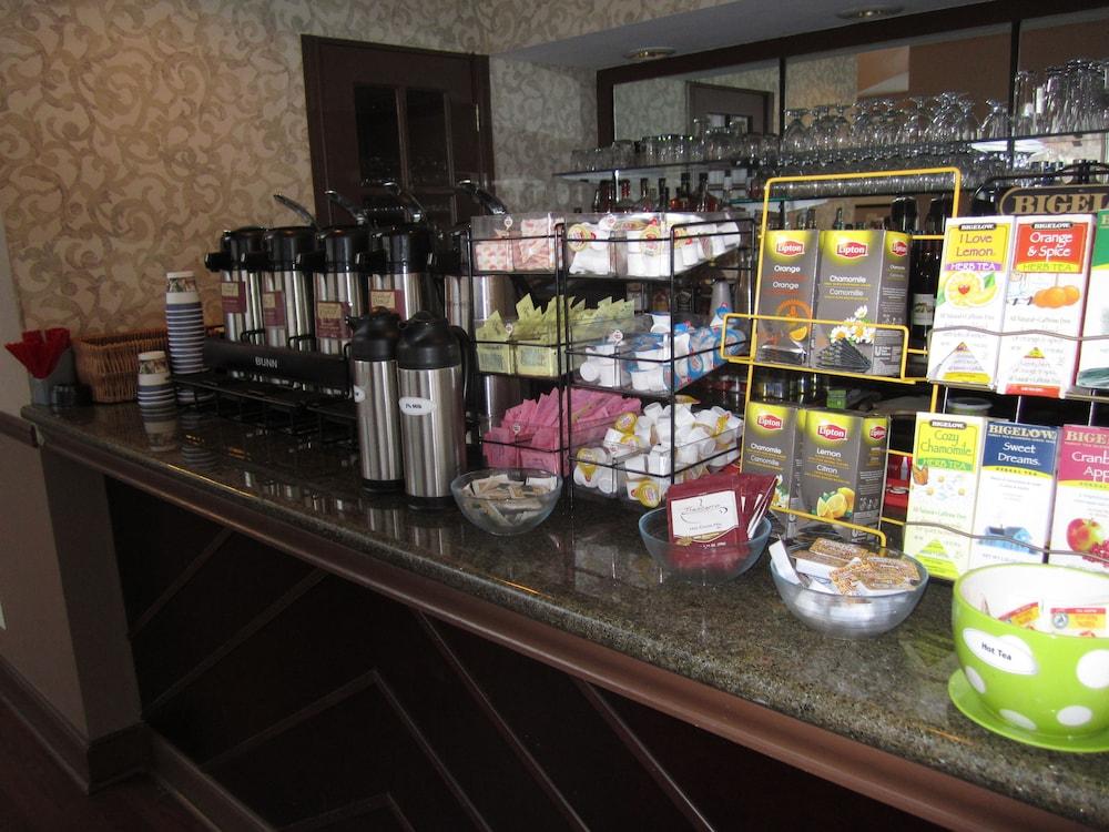 Best Western Plus The Inn & Suites At The Falls Πουκίπσι Εξωτερικό φωτογραφία
