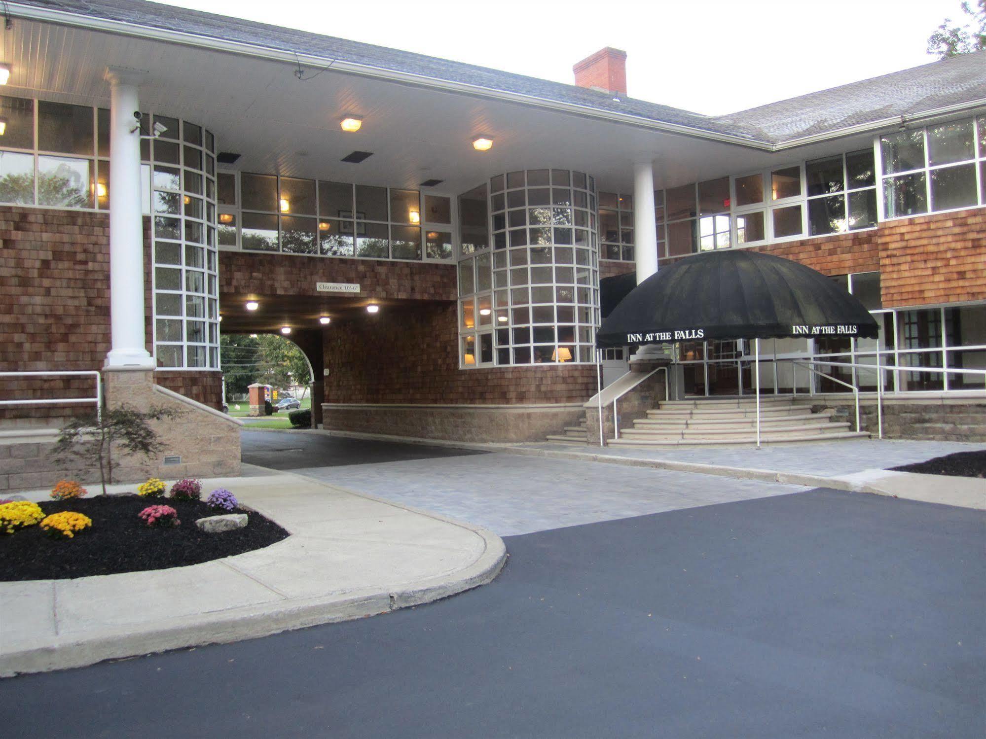 Best Western Plus The Inn & Suites At The Falls Πουκίπσι Εξωτερικό φωτογραφία