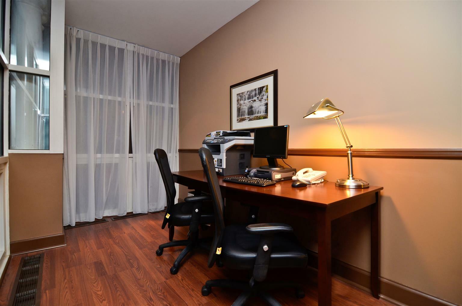 Best Western Plus The Inn & Suites At The Falls Πουκίπσι Εξωτερικό φωτογραφία