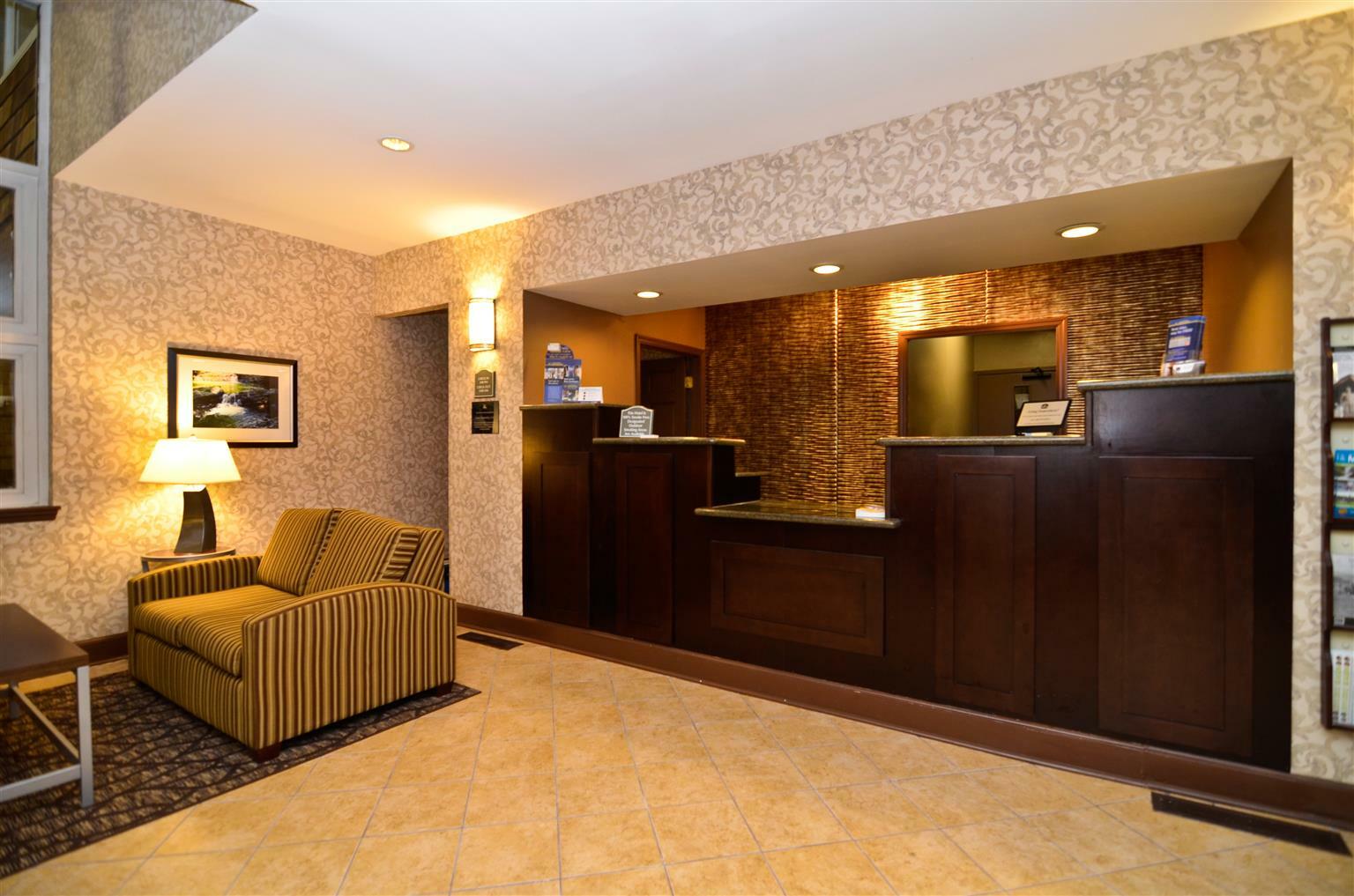 Best Western Plus The Inn & Suites At The Falls Πουκίπσι Εξωτερικό φωτογραφία